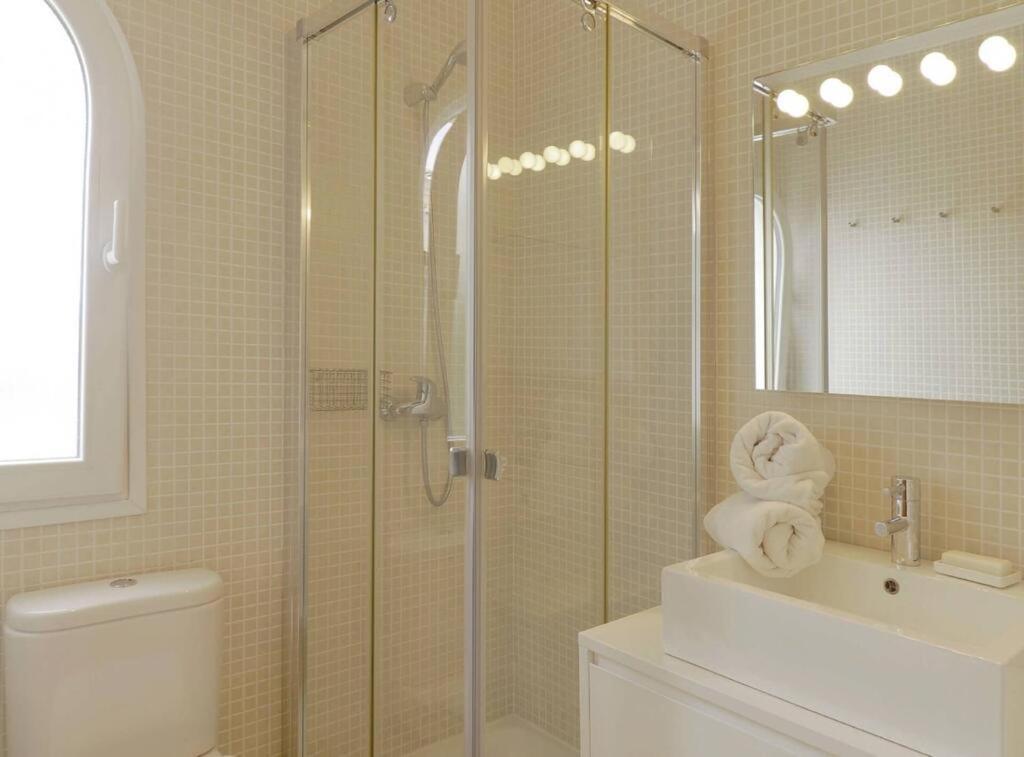 Villa Con Piscina Privada カルプ エクステリア 写真