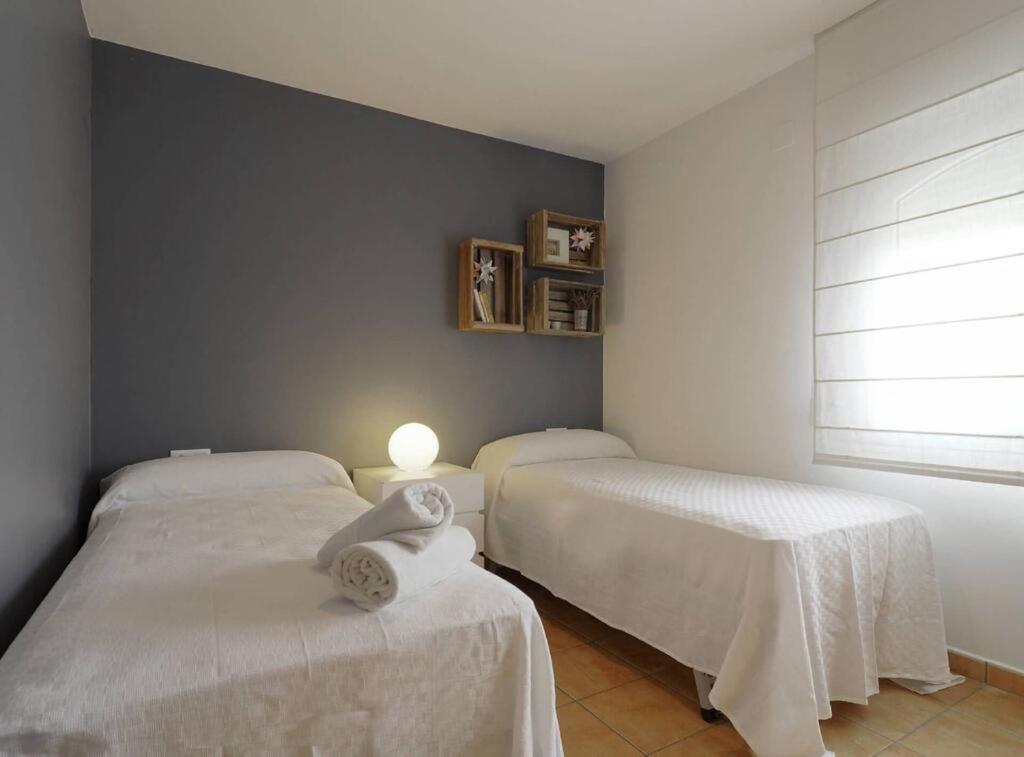 Villa Con Piscina Privada カルプ エクステリア 写真