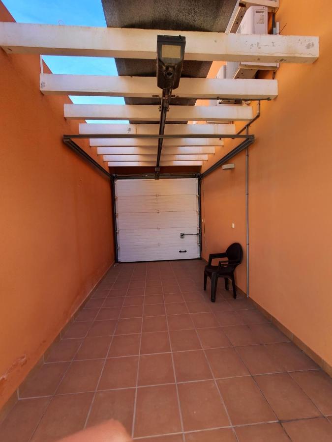 Villa Con Piscina Privada カルプ エクステリア 写真